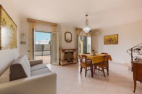 2348 Villino Mareluce by Barbarhouse