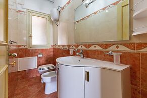 2348 Villino Mareluce by Barbarhouse