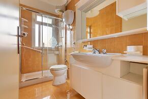 2348 Villino Mareluce by Barbarhouse