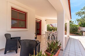 3042 Villa Nite by Barbarhouse