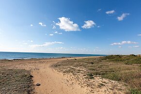 2690 Villetta Lea by Barbarhouse