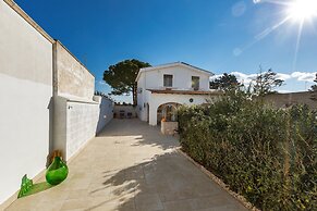 2690 Villetta Lea by Barbarhouse