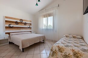 2690 Villetta Lea by Barbarhouse