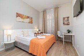 Kraków Apartment Łobzowska by Renters