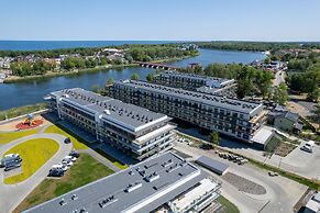 Apartment Spadochroniarzy by Renters