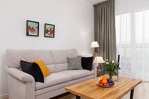 Apartment Spadochroniarzy by Renters