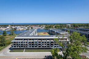 Apartment Spadochroniarzy by Renters