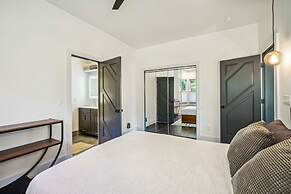 Pet’s FREE! Modern luxury steps from Russian River by Redawning