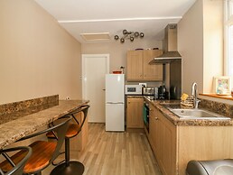 Cosy Coastal Holiday Let