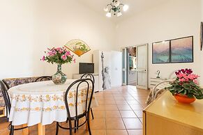 2763 Zeus Apartments - Villetta by Barbarhouse