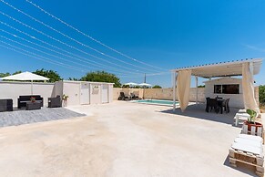 3047 Villetta Nicols by Barbarhouse