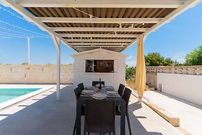 3047 Villetta Nicols by Barbarhouse