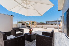 3047 Villetta Nicols by Barbarhouse