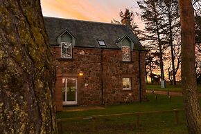 At The Bay - A Quintessential Cottage