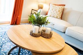 At The Bay - A Quintessential Cottage