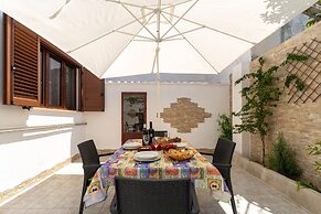 2980 Culla del Salento by Barbarhouse