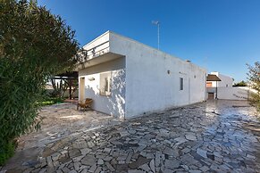 2686 Villetta Fiore di Maggio by Barbarhouse