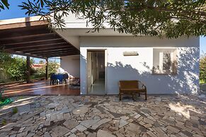 2686 Villetta Fiore di Maggio by Barbarhouse