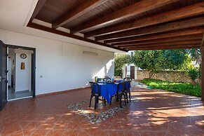 2686 Villetta Fiore di Maggio by Barbarhouse