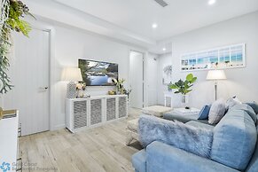 Marquee Penthouse - GCLR