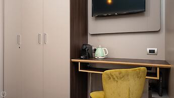 Italianway - Napo Torriani 22 - A