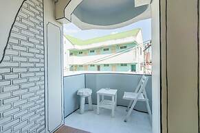 RoomQuest Chiang Mai Tha Phae