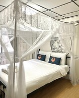 RoomQuest Chiang Mai Tha Phae
