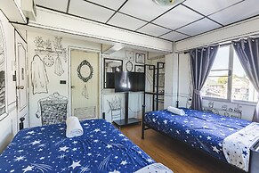 RoomQuest Chiang Mai Tha Phae