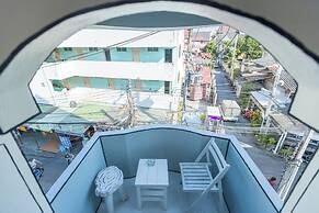 RoomQuest Chiang Mai Tha Phae