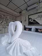 RoomQuest Chiang Mai Tha Phae