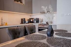 Nasma Luxury Stays - Creek Gate T1