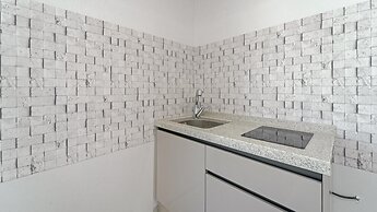 Goseong Leumeleu63 Pension