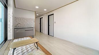 Goseong Leumeleu63 Pension