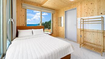 Goseong Leumeleu63 Pension