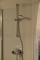 Room Marsonia