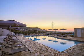 Mila Malia Suites