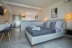 Mila Malia Suites