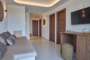 Mila Malia Suites
