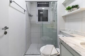 Av1110 Studio Avanhandava