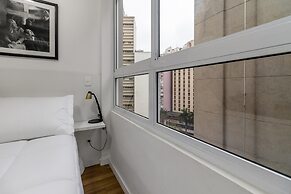 Av1110 Studio Avanhandava