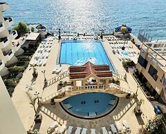 Gondola marine resort