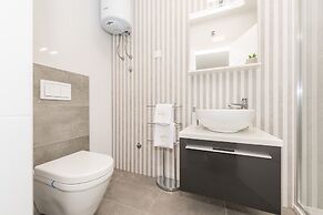 Villa Magnifica Apartments with pool