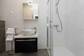 Villa Magnifica Apartments with pool