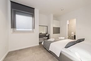 Villa Magnifica Apartments with pool