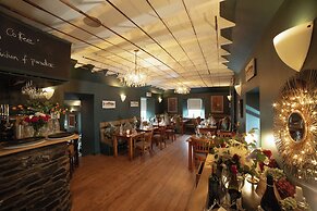 Port Na Craig Inn