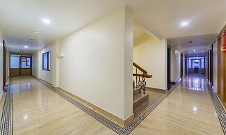 Treebo Aaravi Residency, 800 Mtrs From Promenade Beach