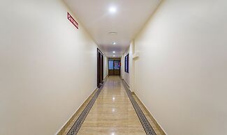 Treebo Aaravi Residency, 800 Mtrs From Promenade Beach