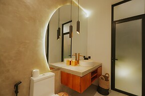 Baliwood Residence Villas by BREIG