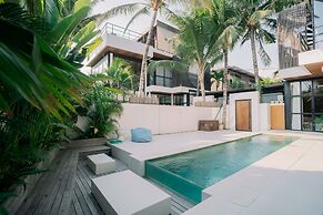 Baliwood Residence Villas by BREIG