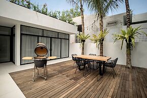 Baliwood Residence Villas by BREIG